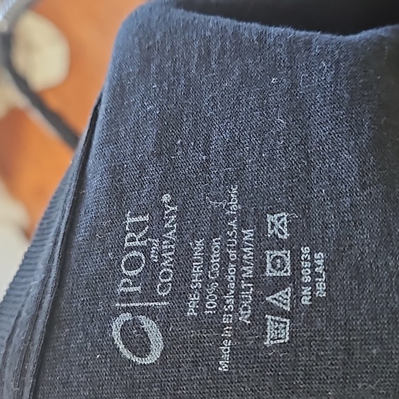 C SPORT X RARE 2012 ANGRY BIRDS HALLOWEEN X HERSHEYS X M&M KITKAT ETC T-SHIRT M - Picture 3 of 3